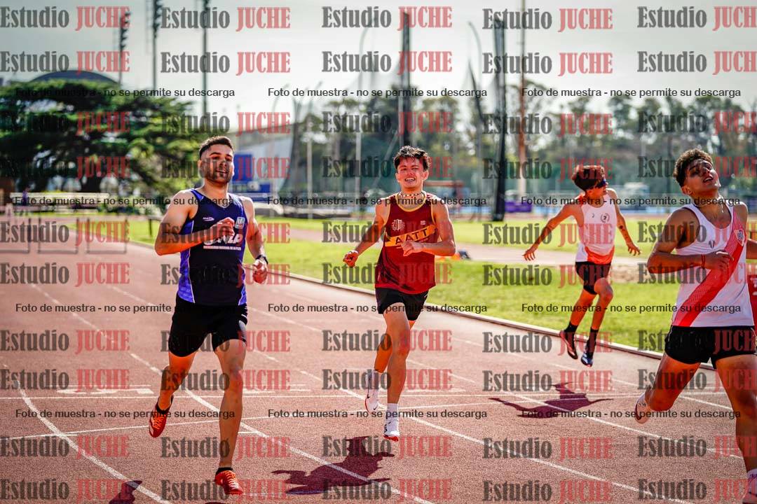 Fotos de los 400 m con vallas de varones