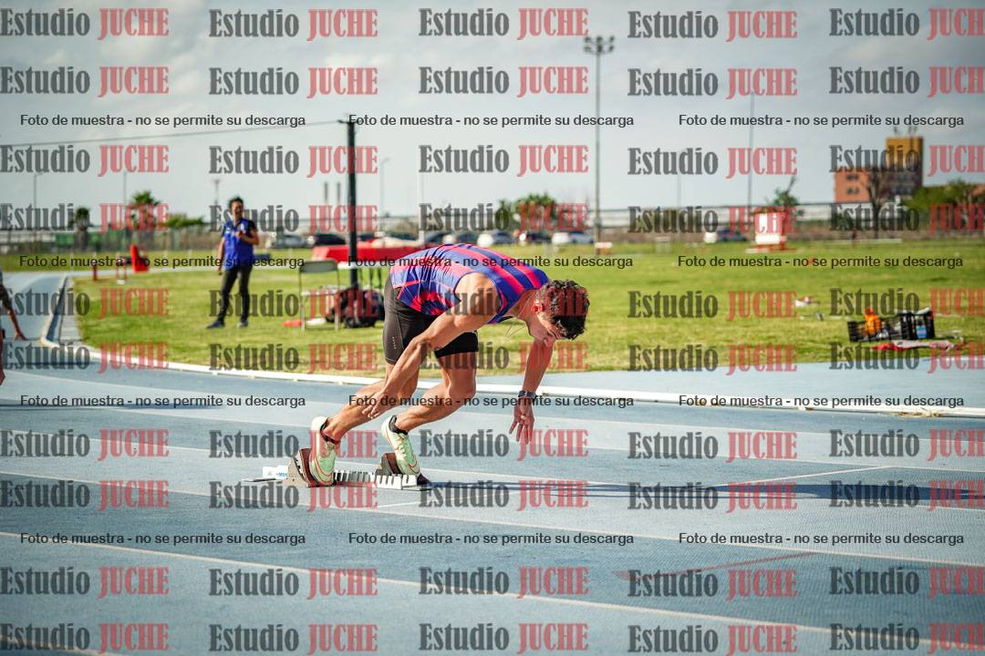 Fotos de los 400 m llanos de varones