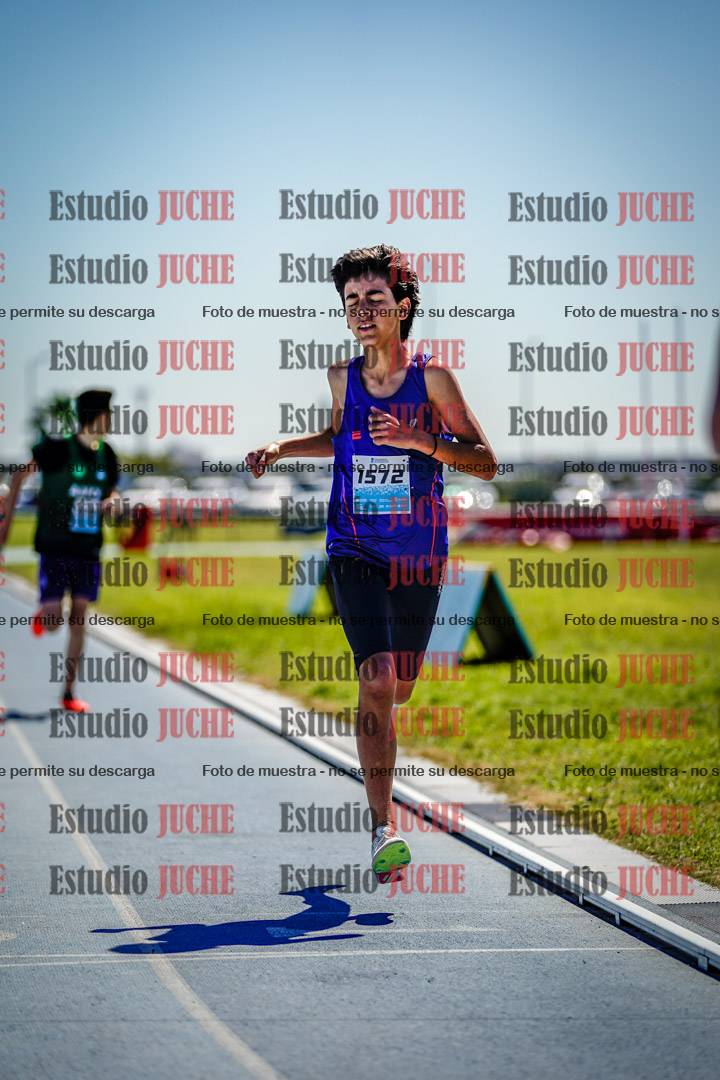 Fotos de los 600 m llanos de varones