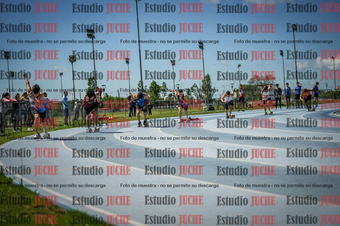 Fotos de los 200 m llanos de varones