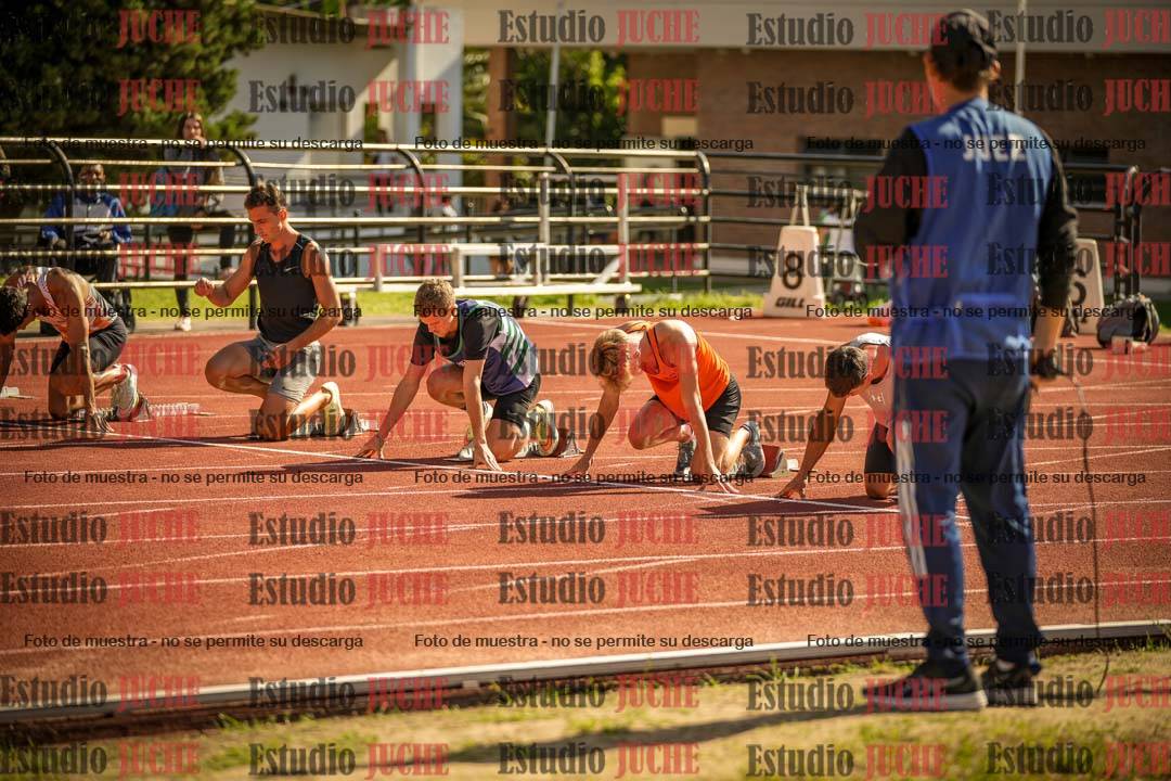 Fotos de los 100 m llanos de varones