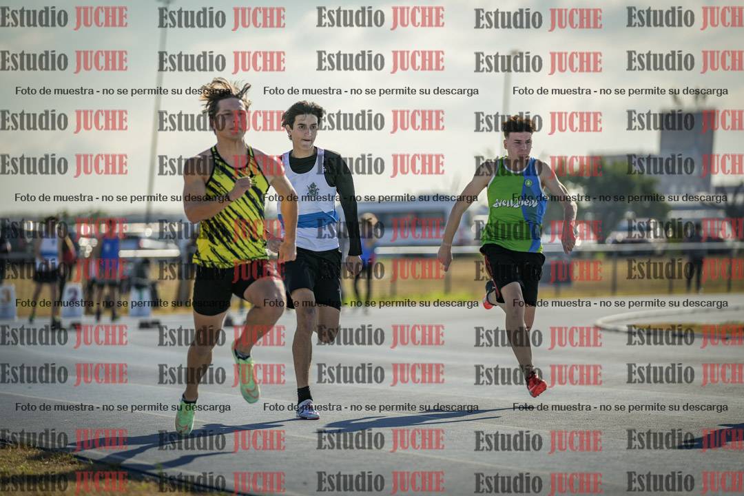Fotos de los 100 m llanos de varones