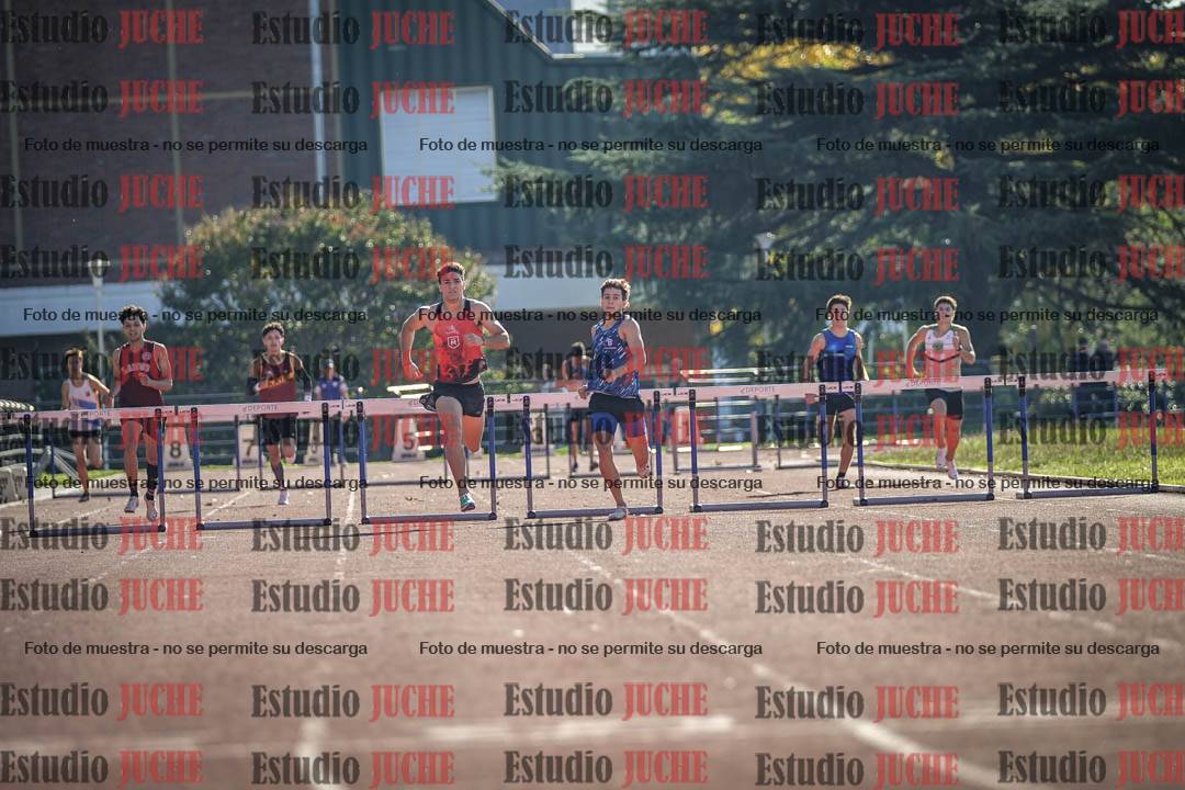 Fotos de los 400 m con vallas de varones