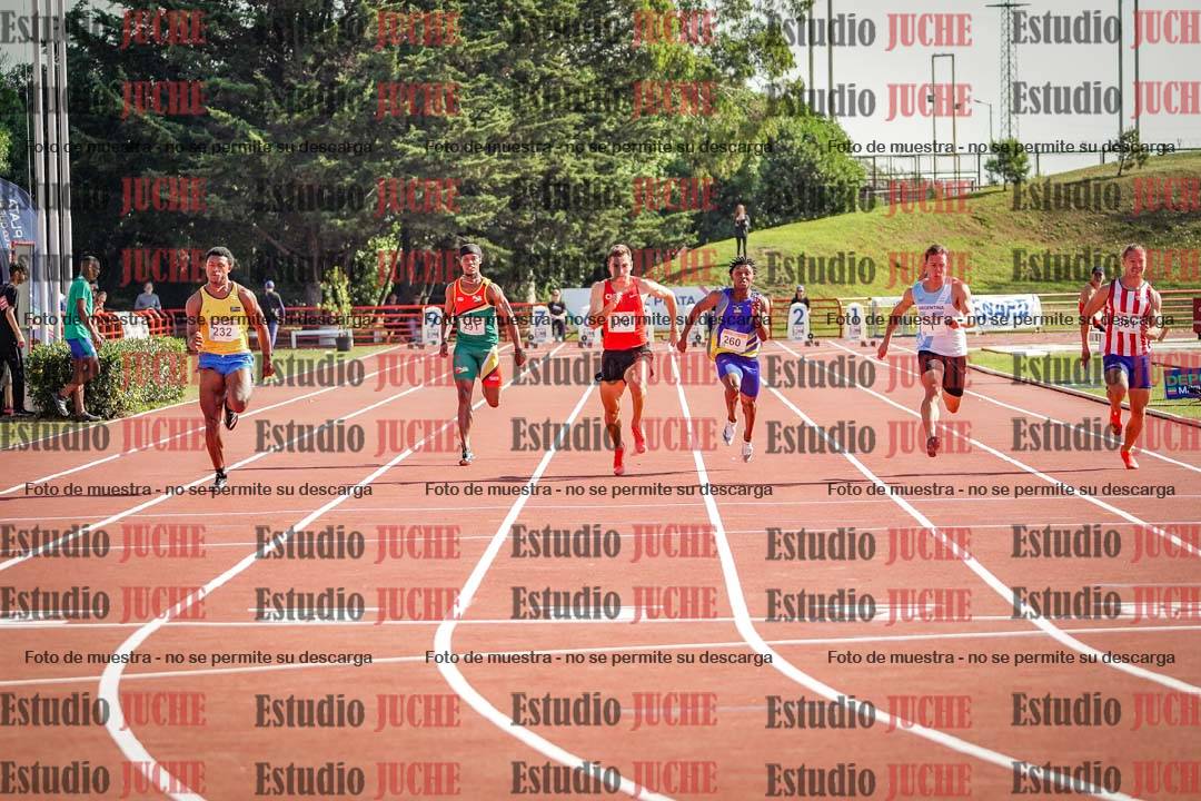 Fotos de los 100 m de varones