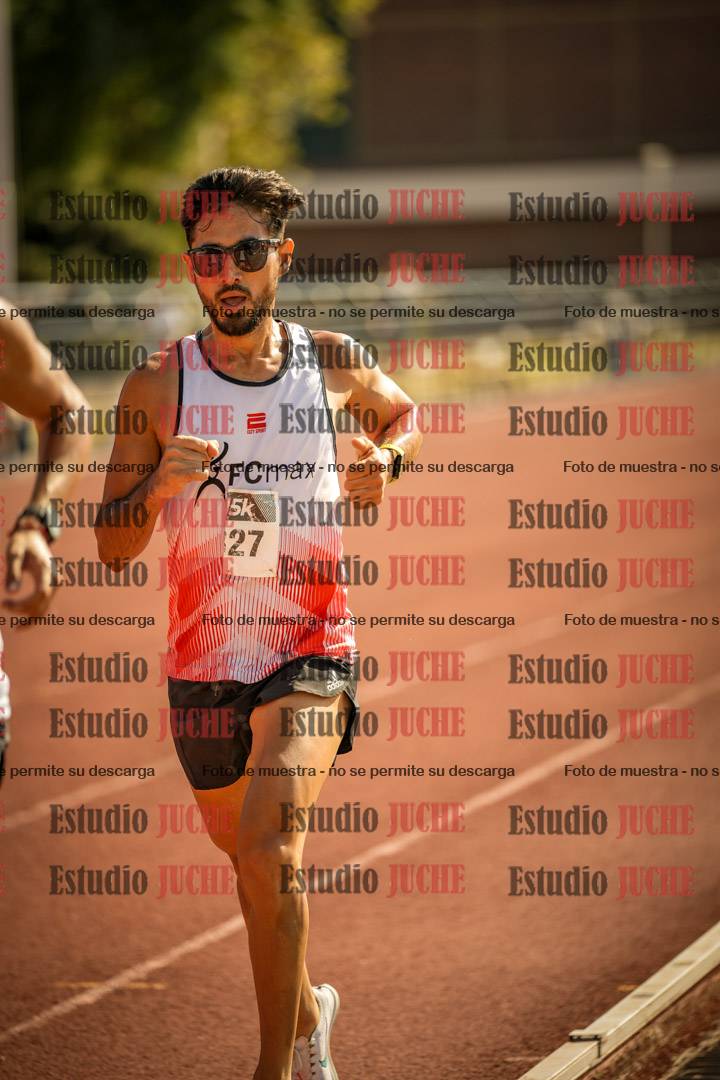 Fotos de los 3000 m llanos de varones