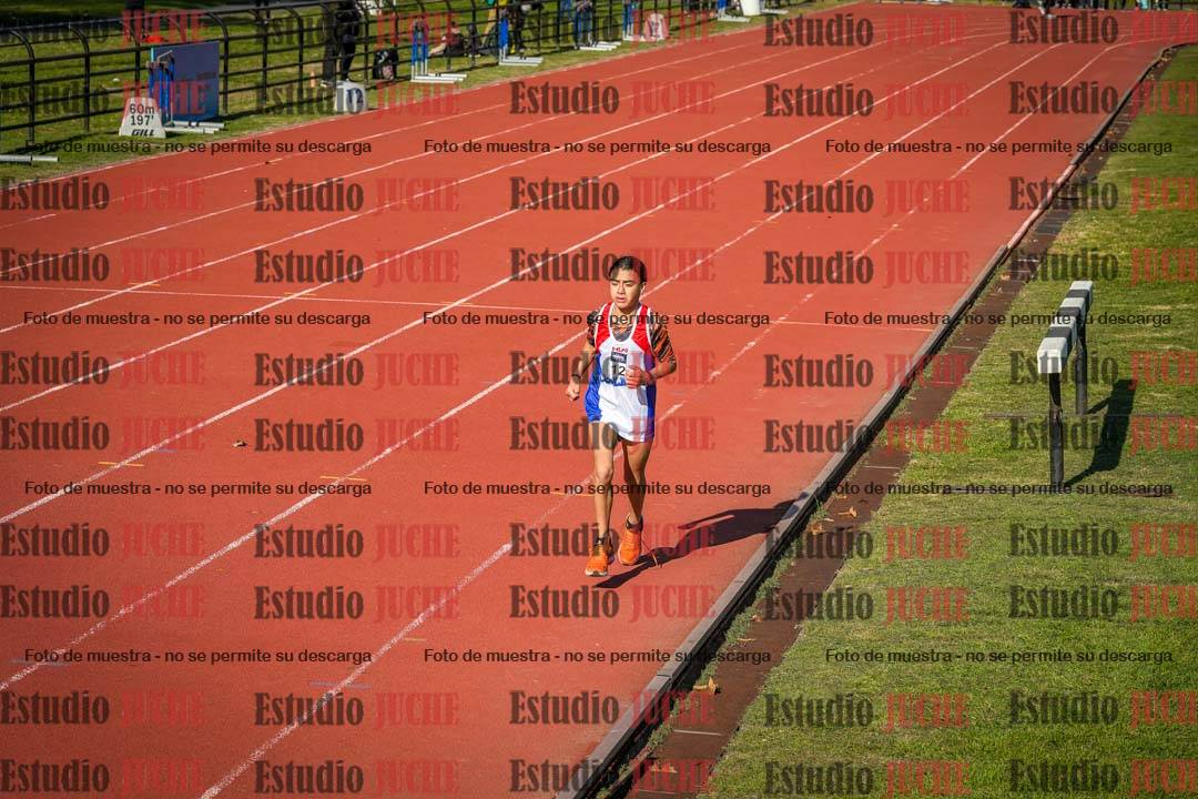 Fotos de los 2400 m llanos de varones