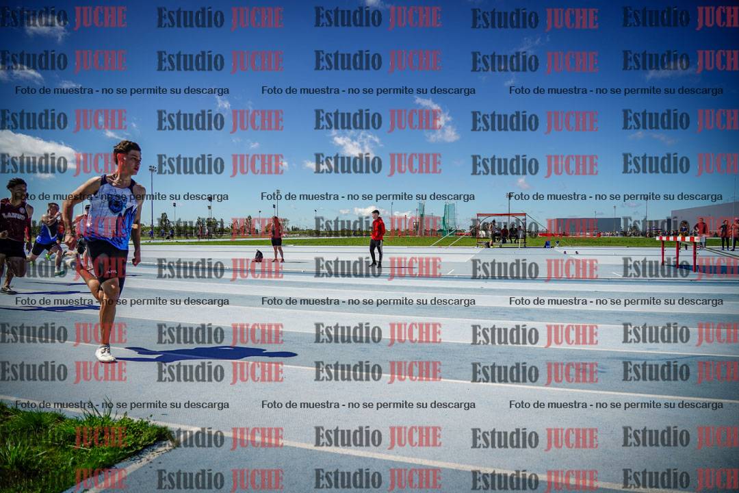 Fotos de los 200 m llanos de varones