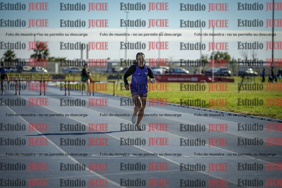 Fotos de los 400 m con vallas de mujeres