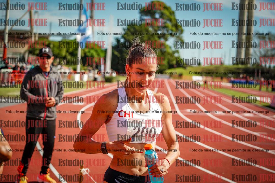 Fotos de algunos extras y podios del día 3