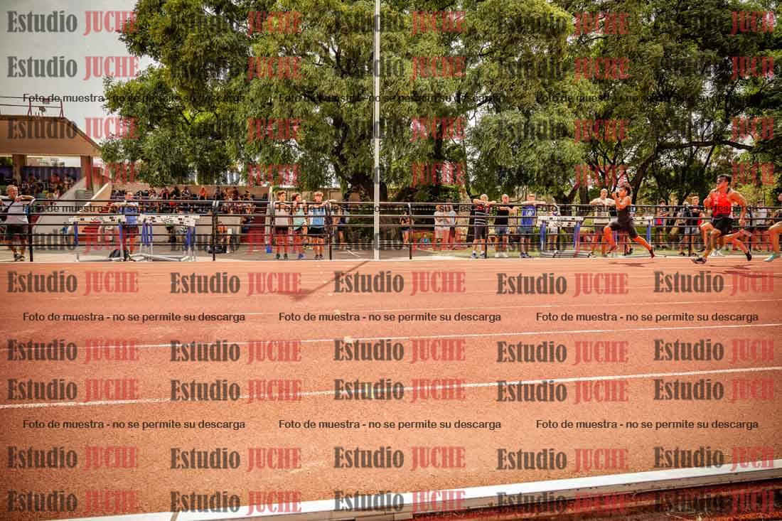 Fotos de los 100 m llanos de varones