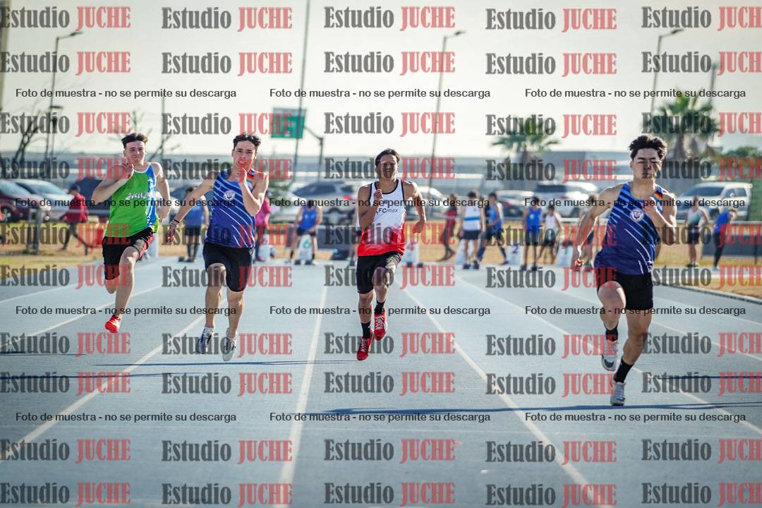 Fotos de los 100 m llanos de varones