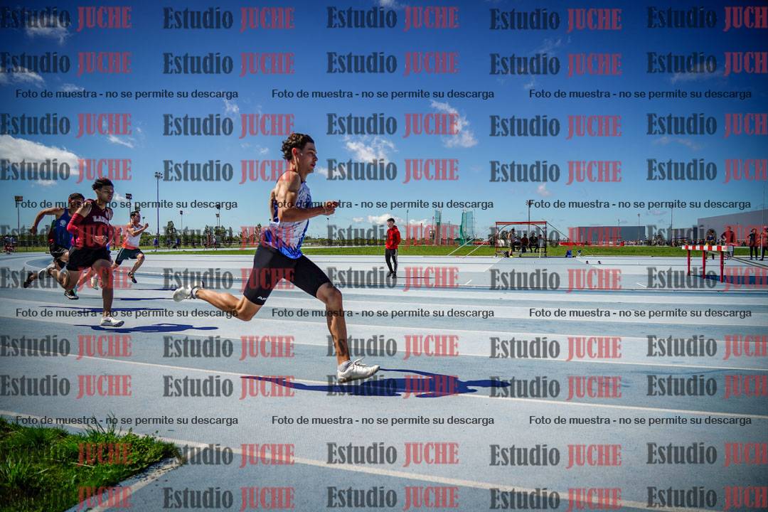 Fotos de los 200 m llanos de varones