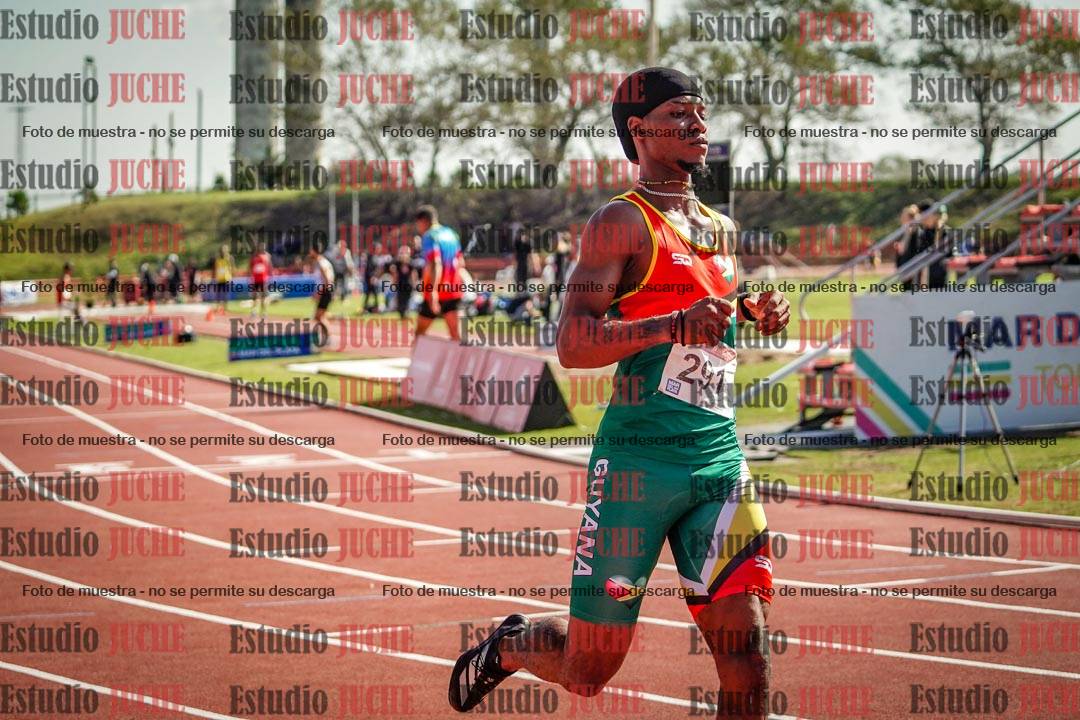 Fotos de los 100 m de varones