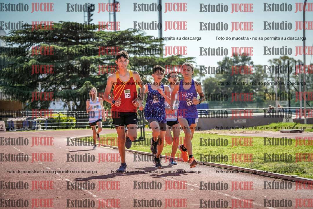 Fotos de los 2400 m de varones