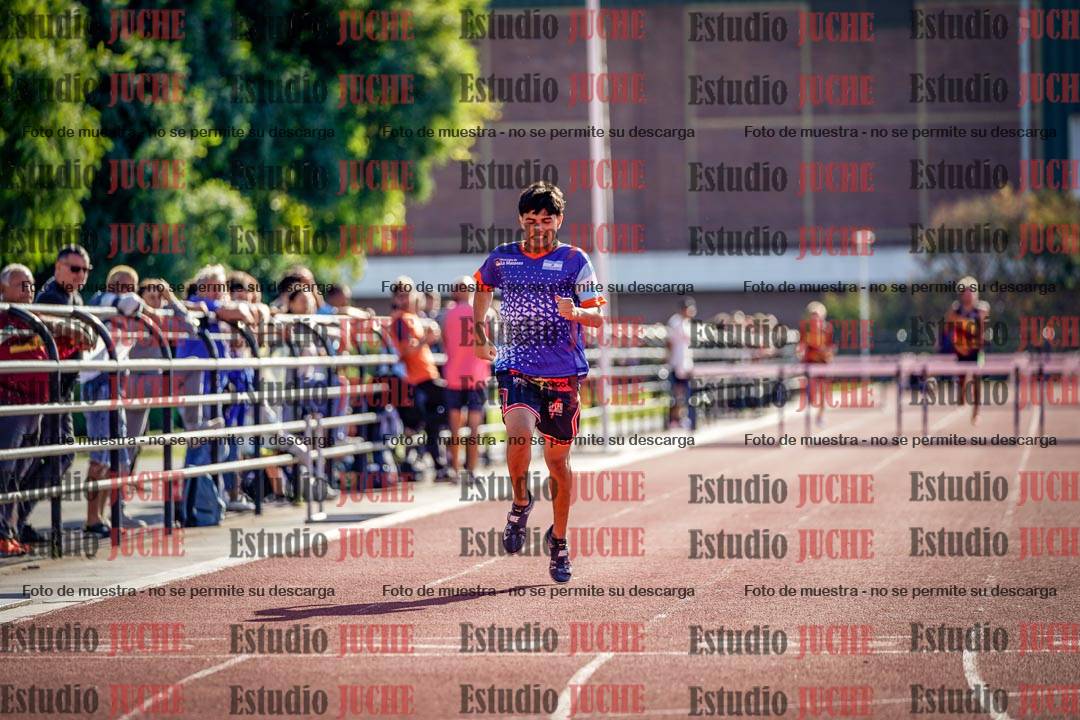 Fotos de los 400 m con vallas de varones