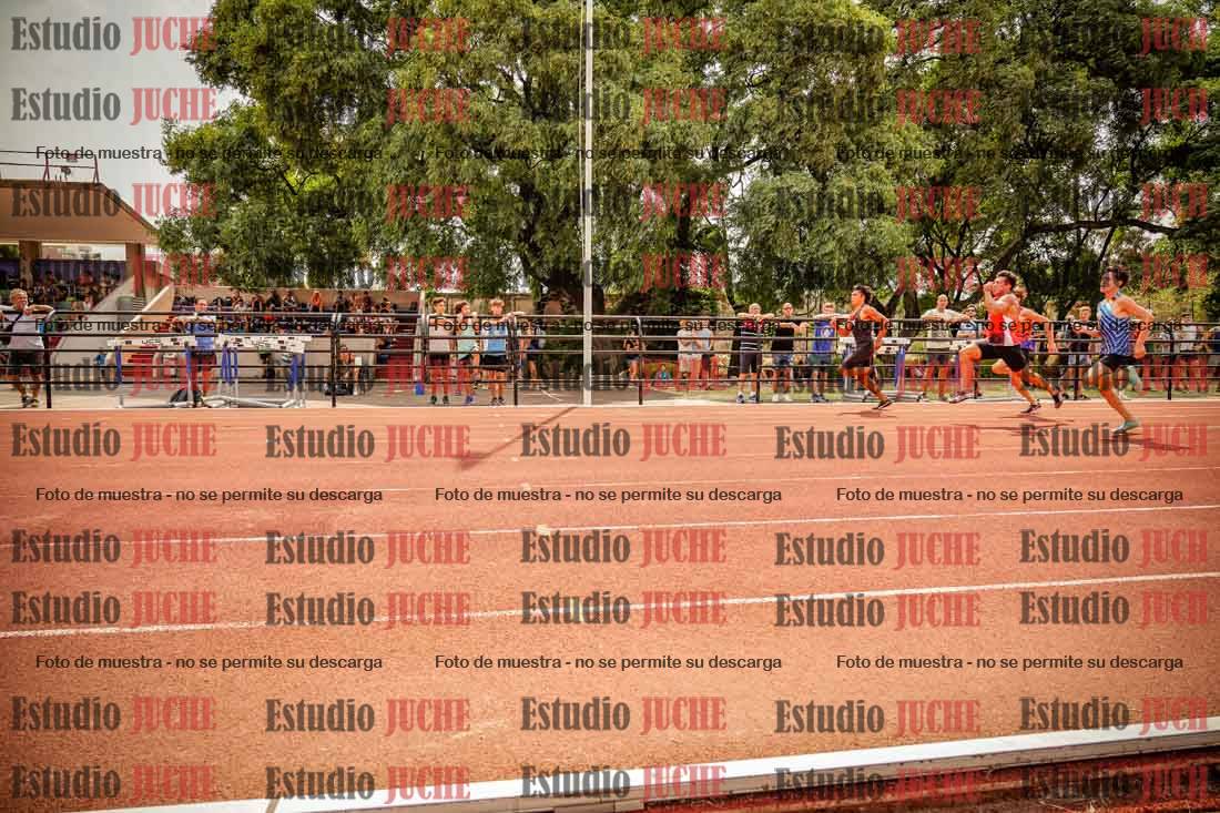Fotos de los 100 m llanos de varones