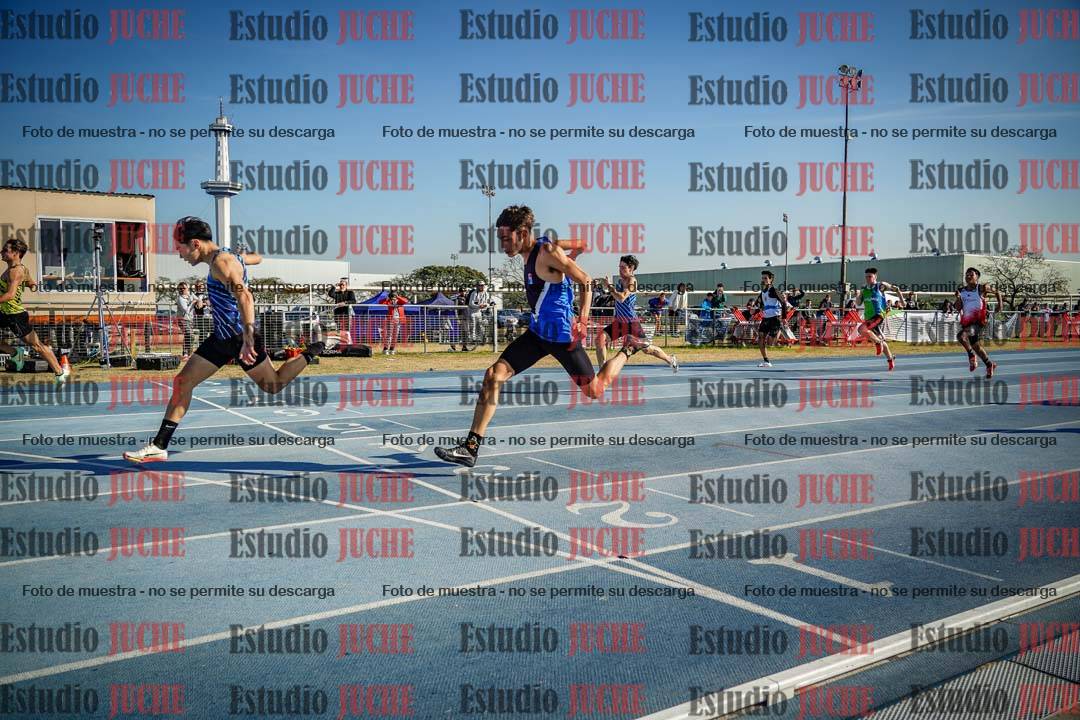 Fotos de los 100 m llanos de varones