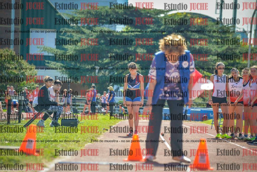Fotos del salto en largo de mujeres - U16