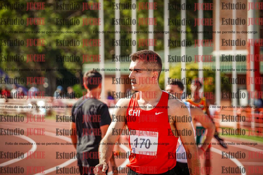 Fotos de algunos extras y podios del día 1