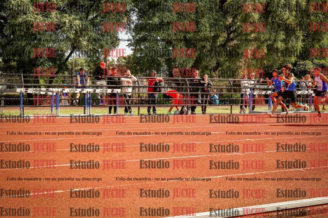 Fotos de los 100 m llanos de varones