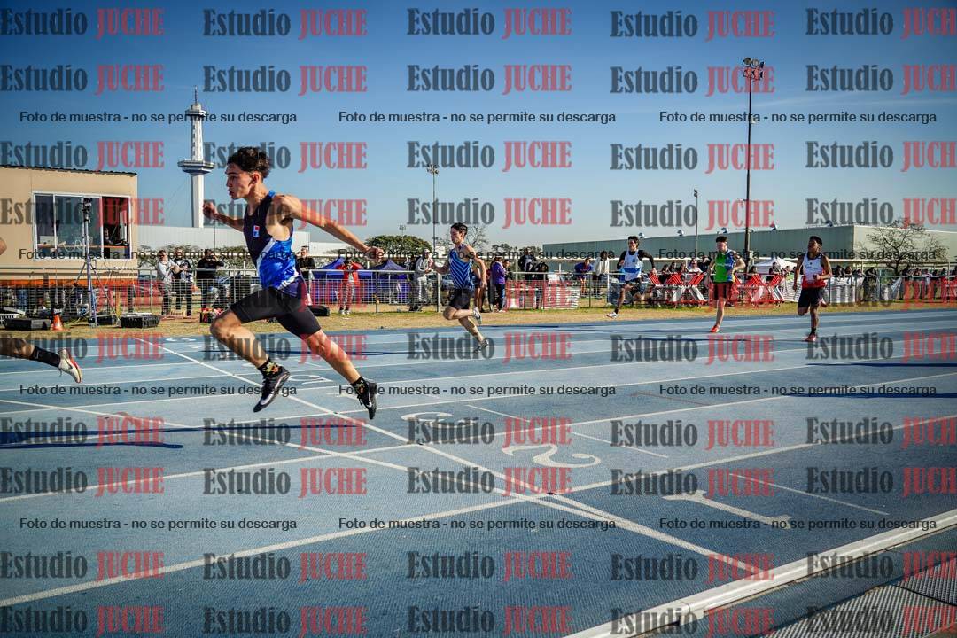 Fotos de los 100 m llanos de varones