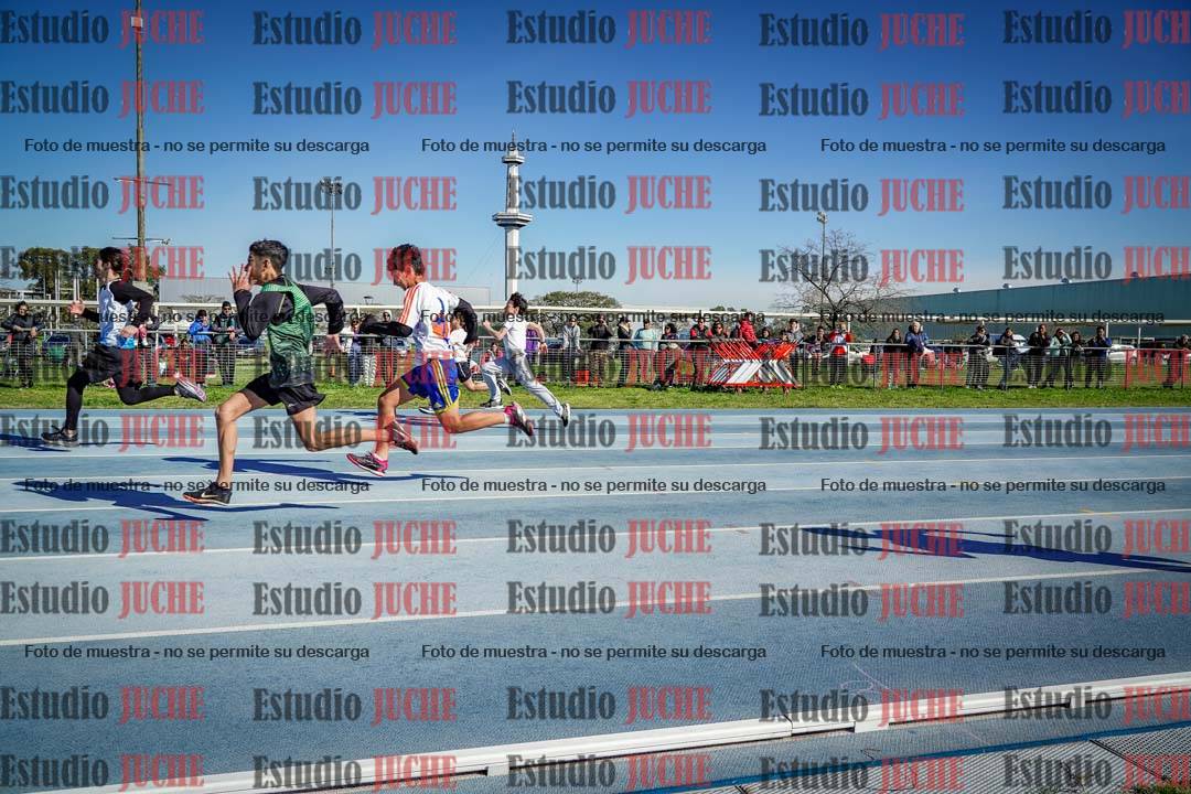 Fotos de los 80 m llanos de varones - U14