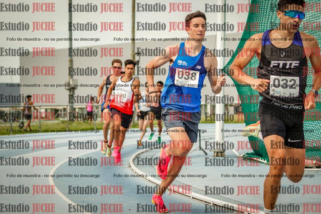 Fotos de los 1000 m llanos de varones