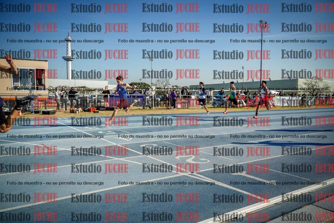Fotos de los 100 m llanos de varones