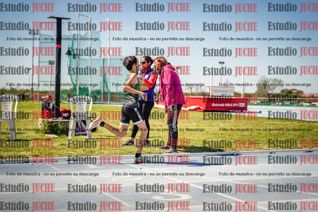 Fotos de los 600 m llanos de varones
