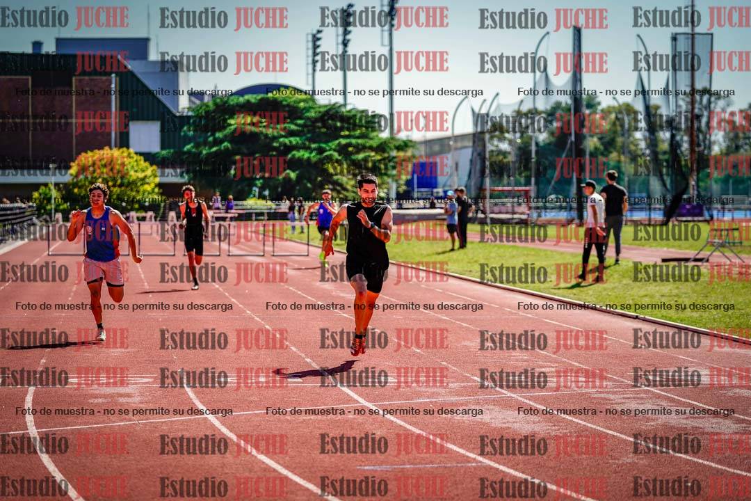 Fotos de los 400 m con vallas de varones