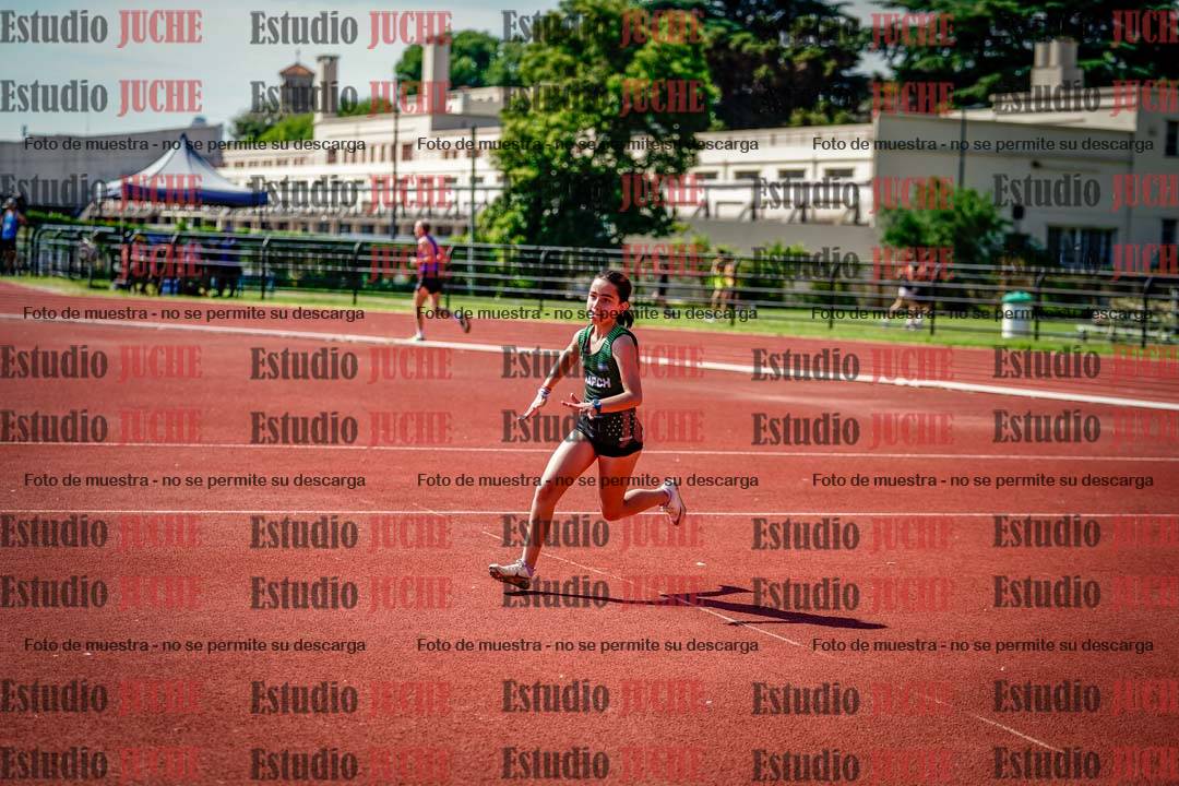 Fotos del salto en alto de mujeres