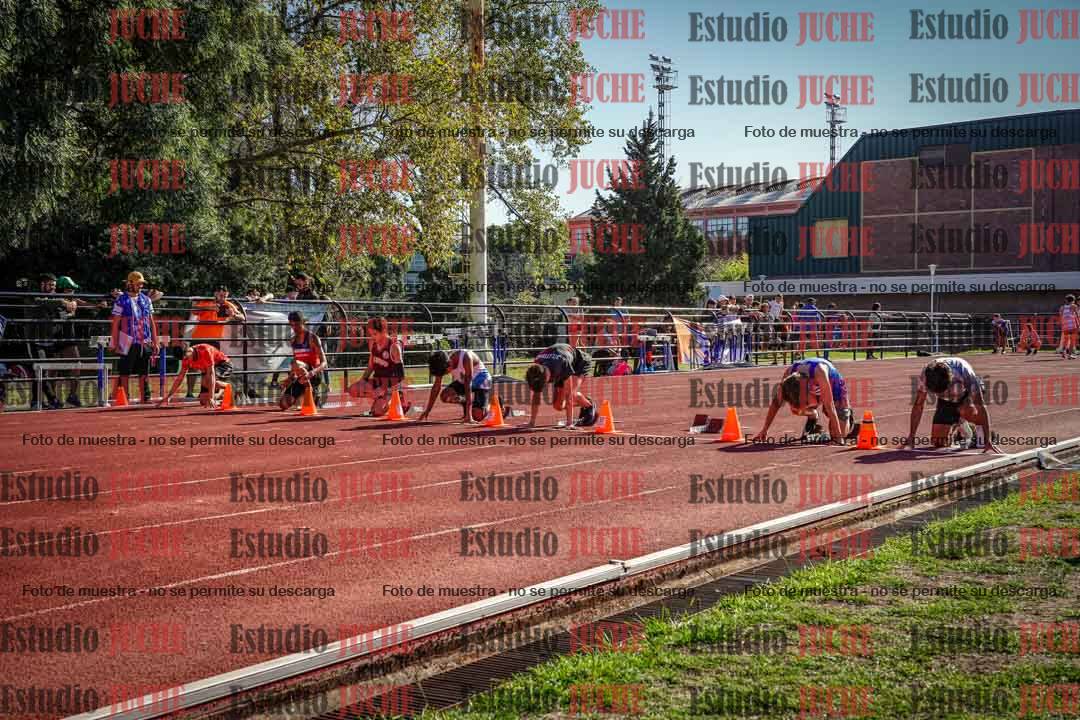 Fotos de los 80 m llanos de varones