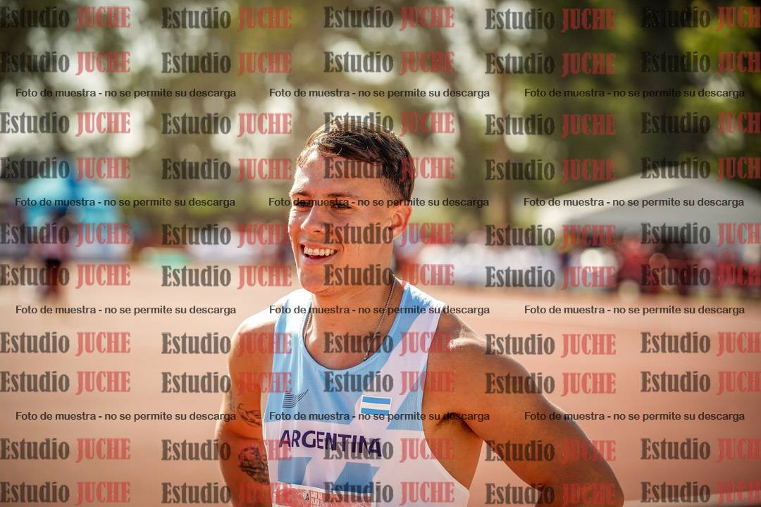 Fotos de algunos extras y podios del día 1