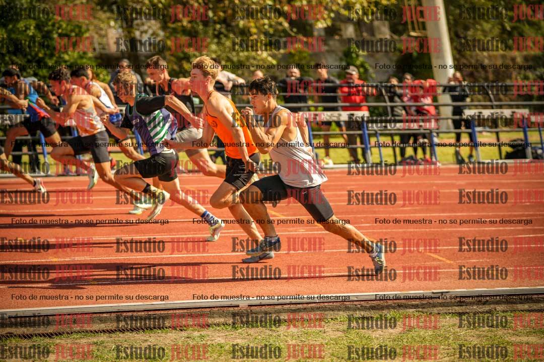 Fotos de los 100 m llanos de varones