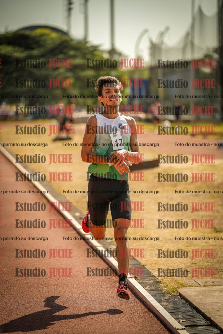 Fotos de los 3000 m llanos de varones