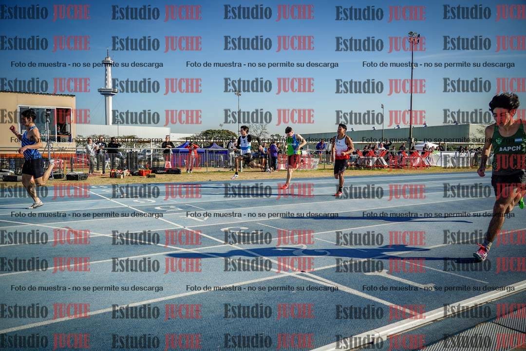 Fotos de los 100 m llanos de varones