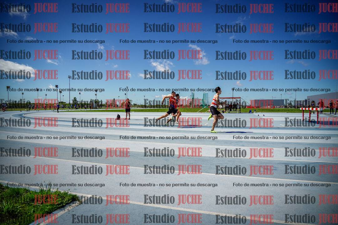 Fotos de los 200 m llanos de varones