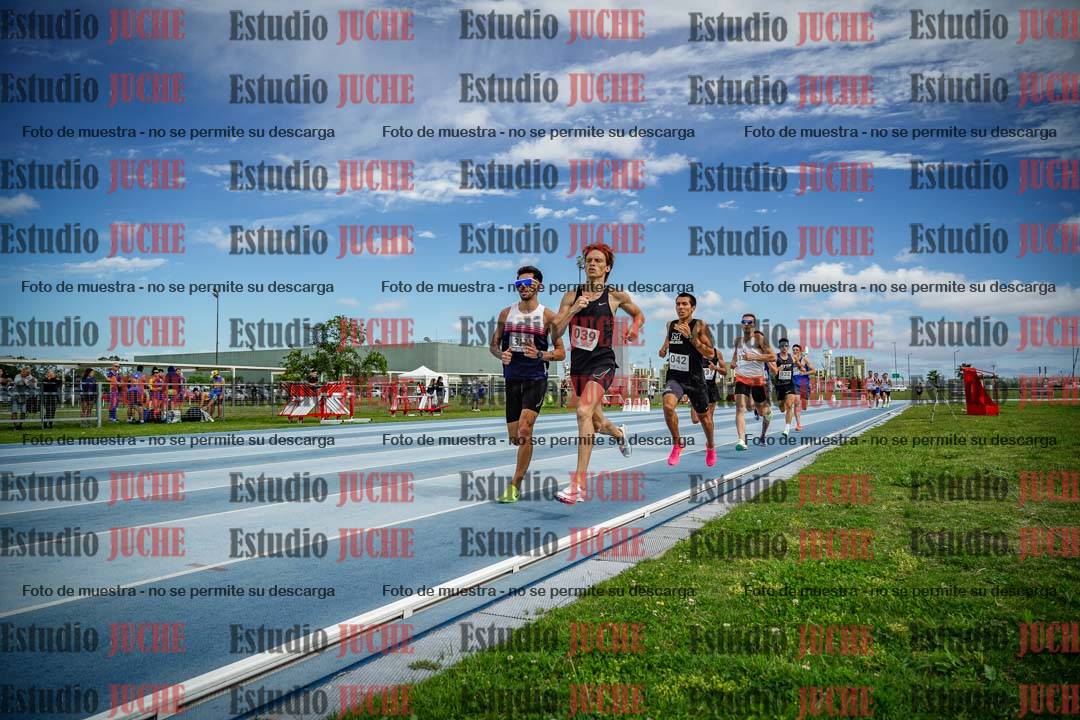 Fotos de los 1000 m llanos de varones
