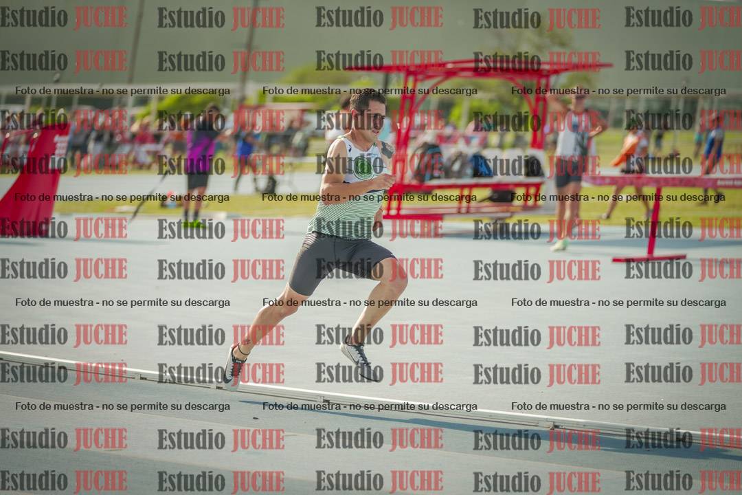 Fotos de los 400 m llanos de varones