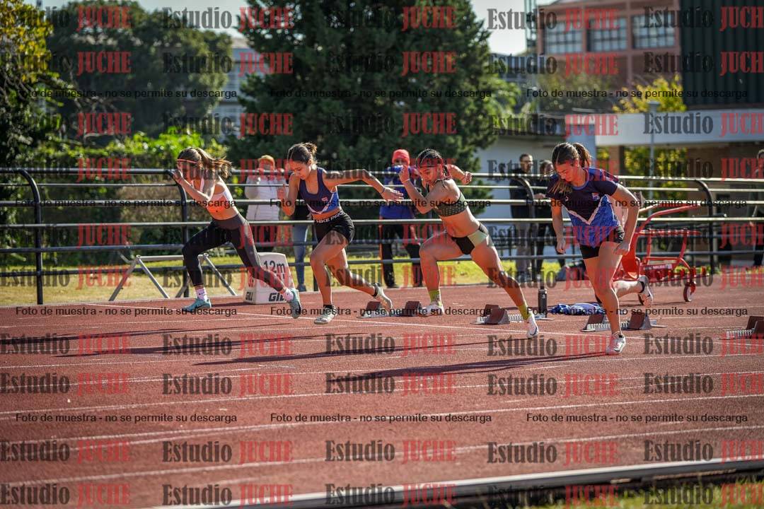 Fotos de los 100 m con vallas de mujeres