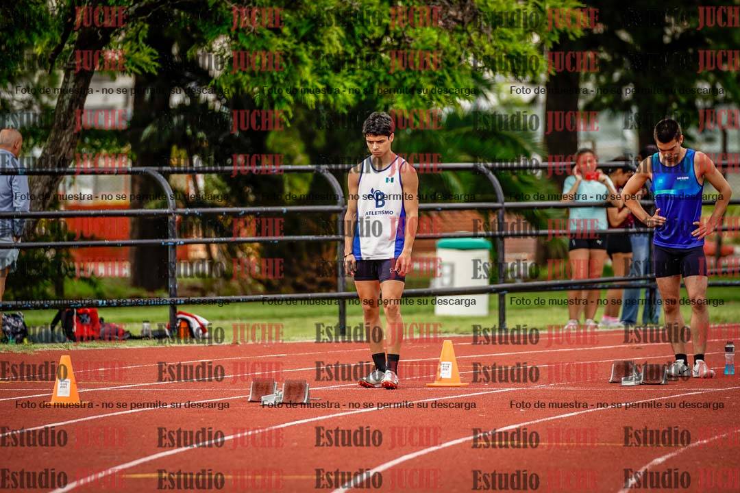Fotos de los 200 m llanos de varones