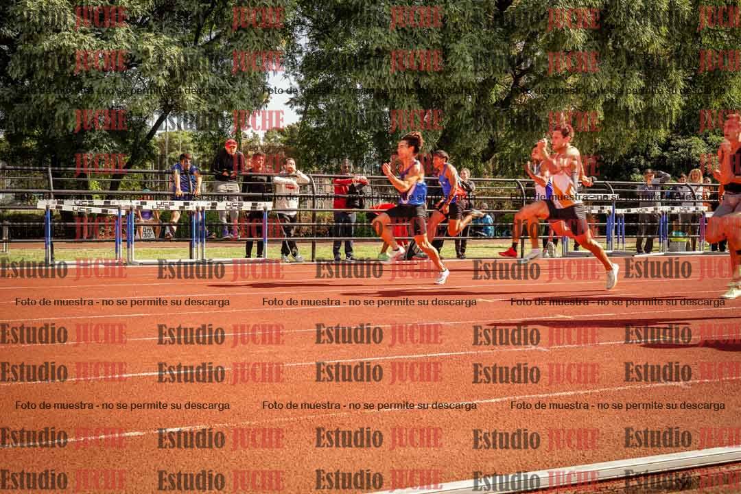 Fotos de los 100 m llanos de varones