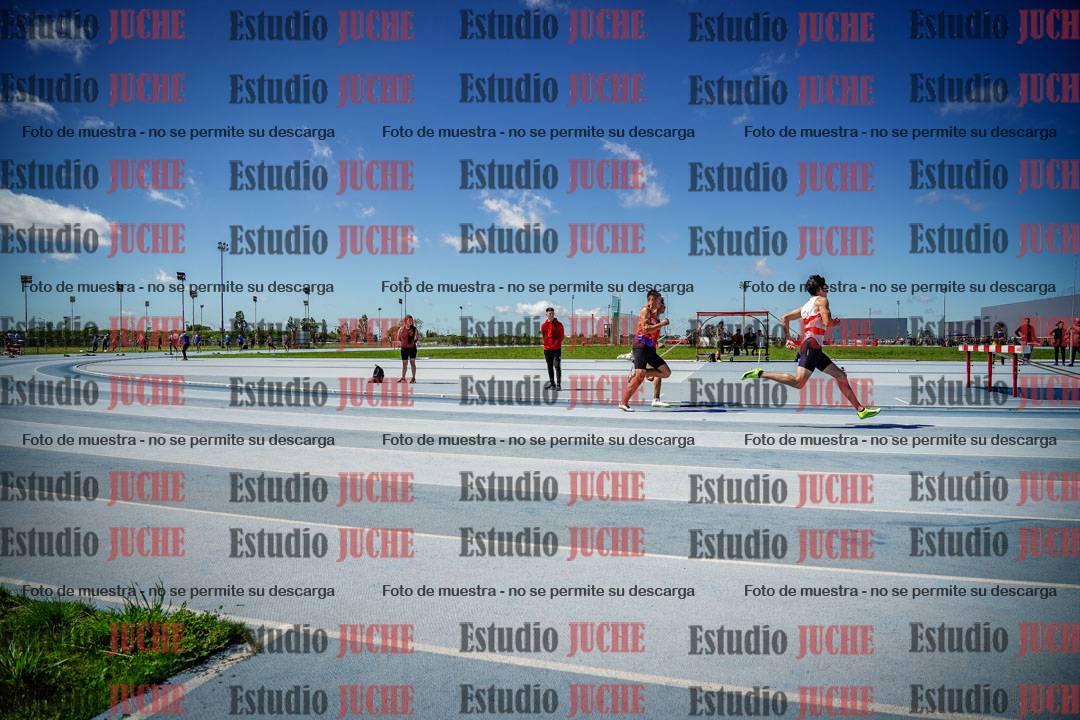 Fotos de los 200 m llanos de varones