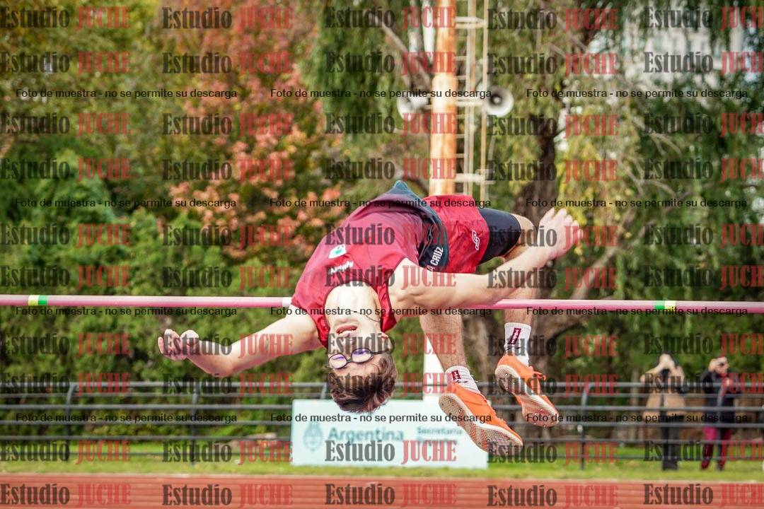 Fotos del salto en alto de varones