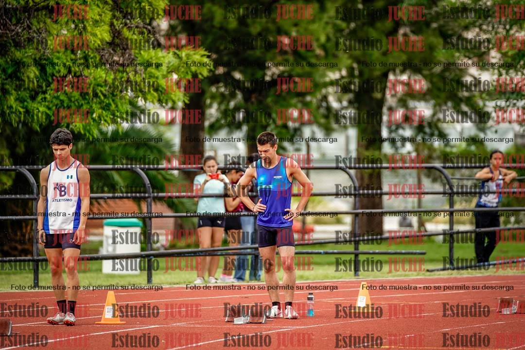 Fotos de los 200 m llanos de varones