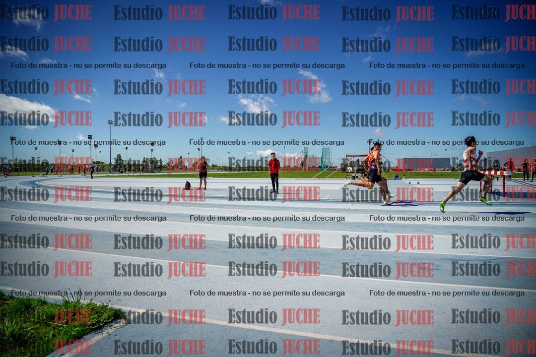 Fotos de los 200 m llanos de varones