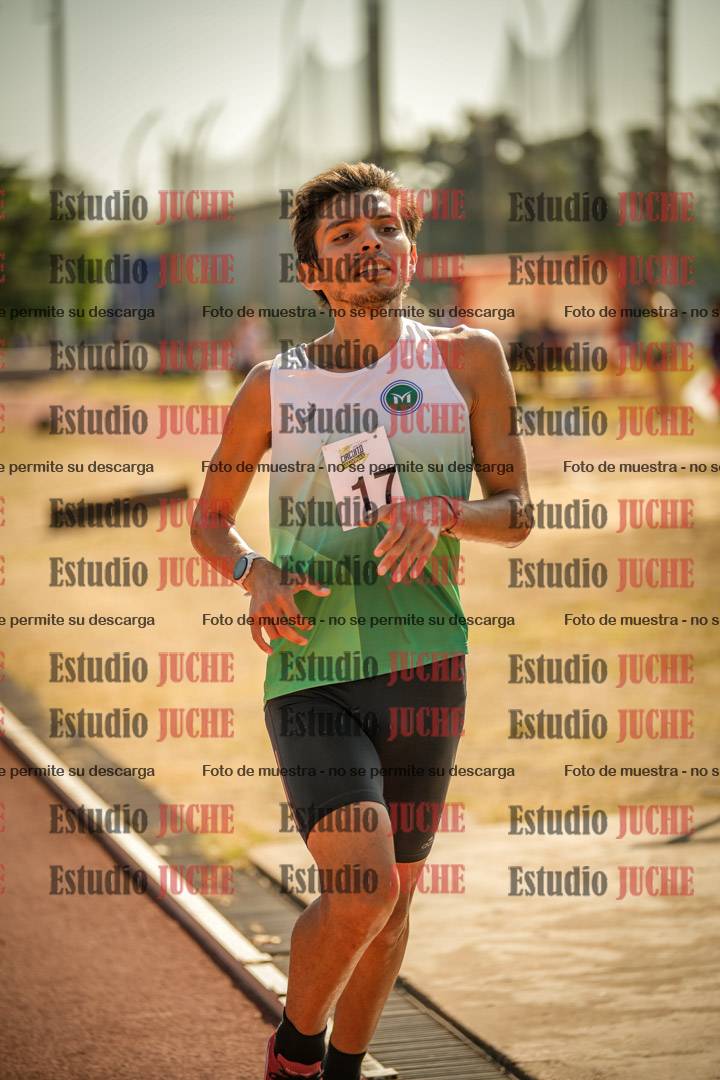 Fotos de los 3000 m llanos de varones