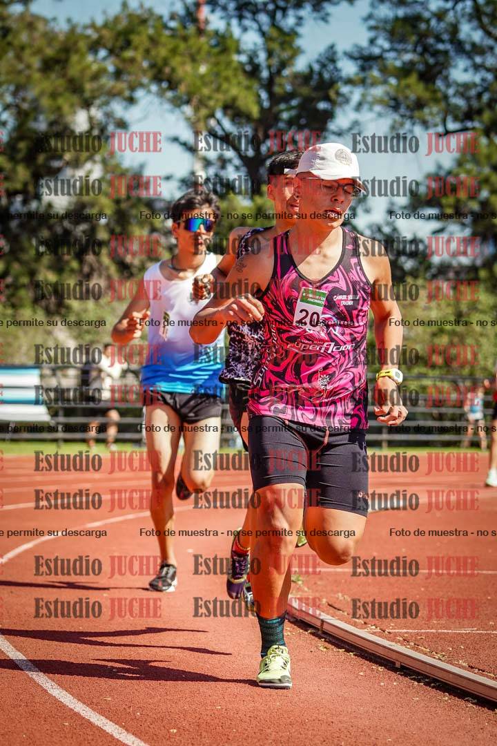 Fotos de los 2400 m de varones