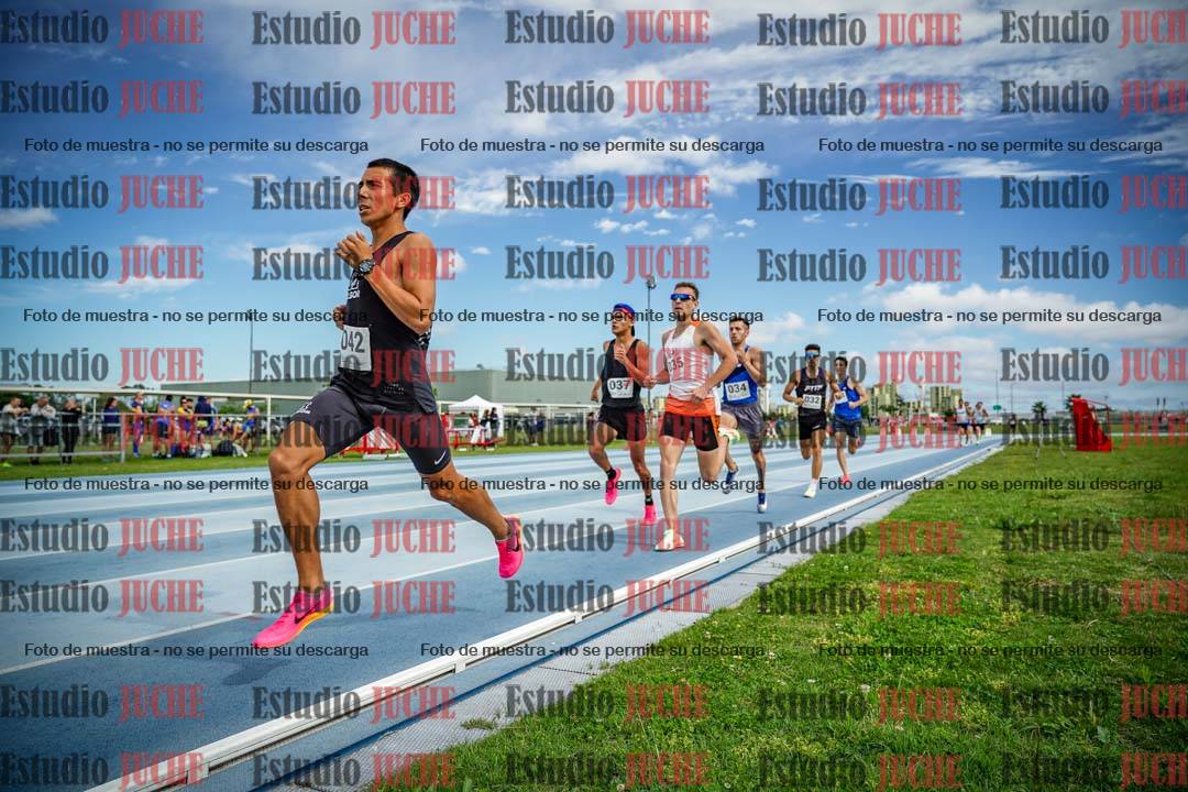 Fotos de los 1000 m llanos de varones