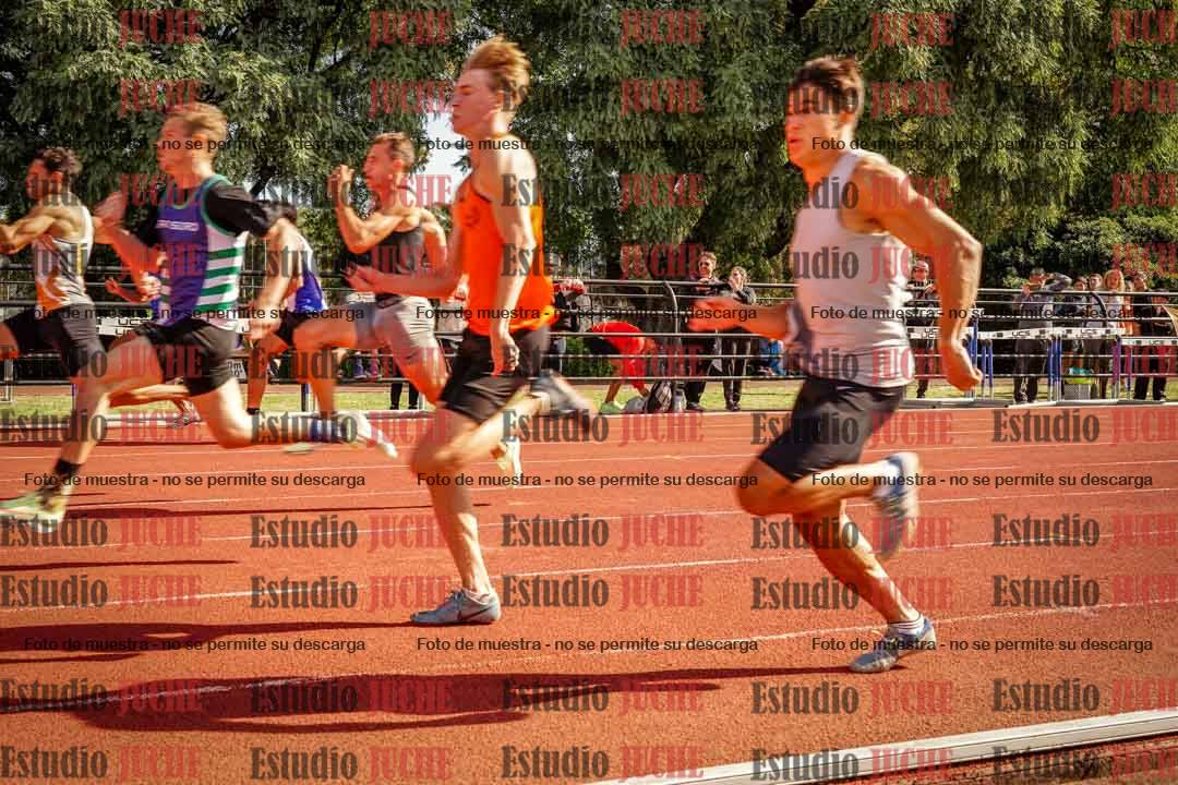 Fotos de los 100 m llanos de varones